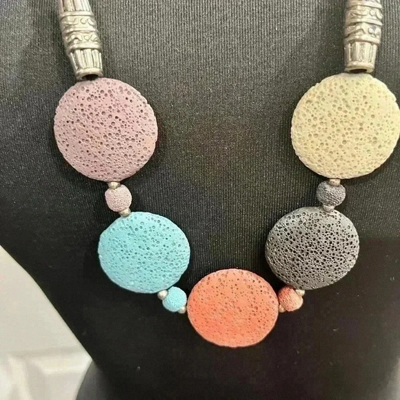 Bohemian lava stone and bead expansion necklace with silver tone accent - Picture 3 of 10